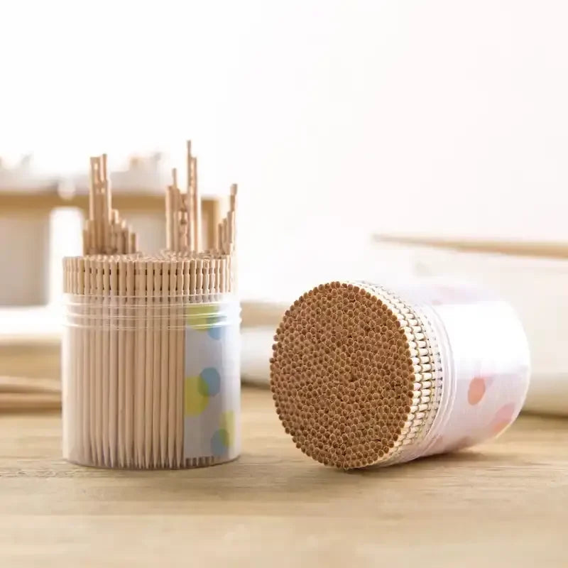 Customizable Disposable Wooden Toothpicks Biodegradable Eco-Friendly Free Sample Available 6.5cm 100pcs/Box for Restaurants Home